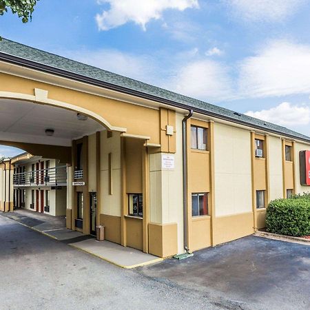 Econo Lodge Inn & Suites Matthews - Charlotte Exteriör bild