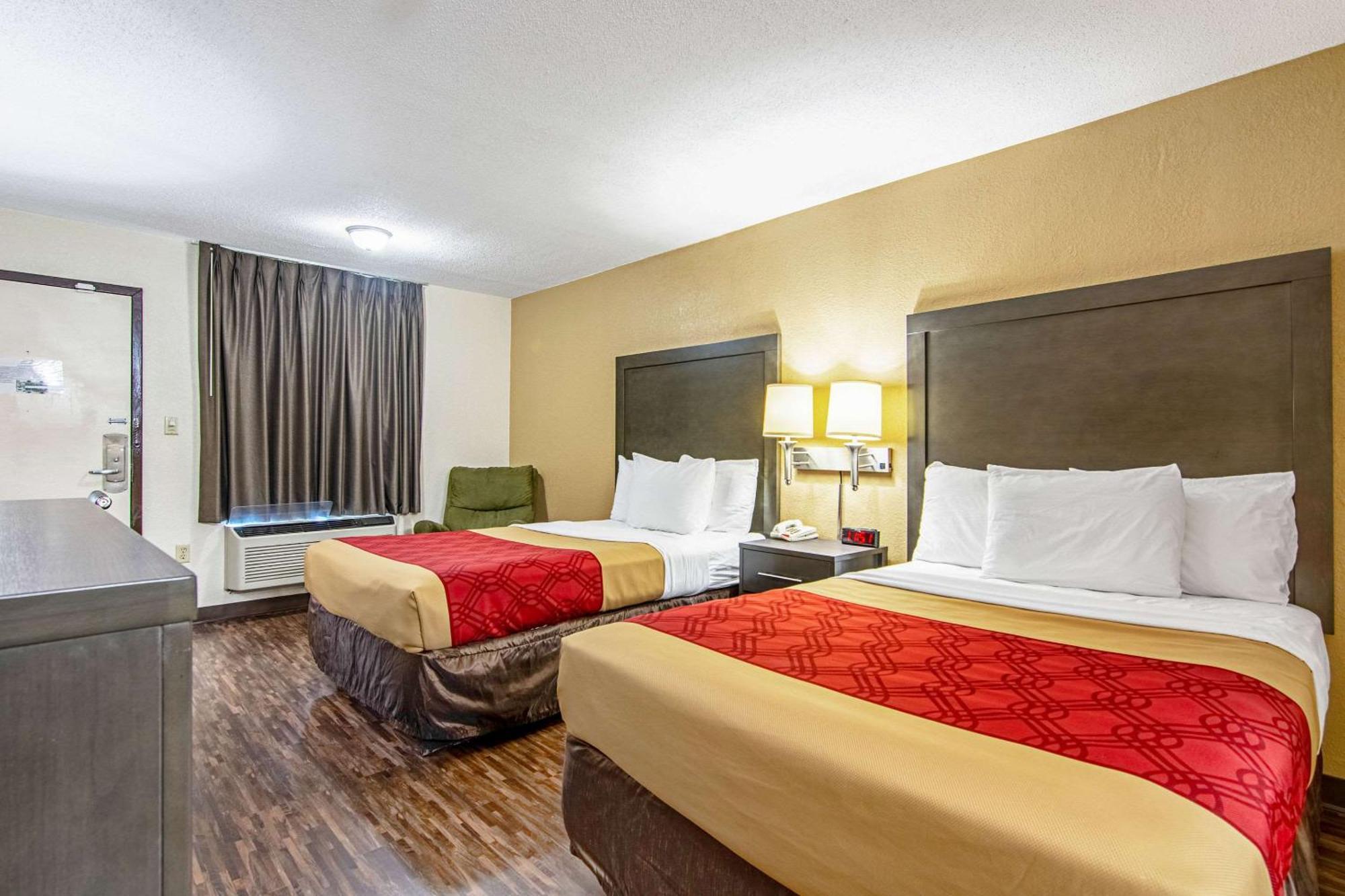 Econo Lodge Inn & Suites Matthews - Charlotte Exteriör bild