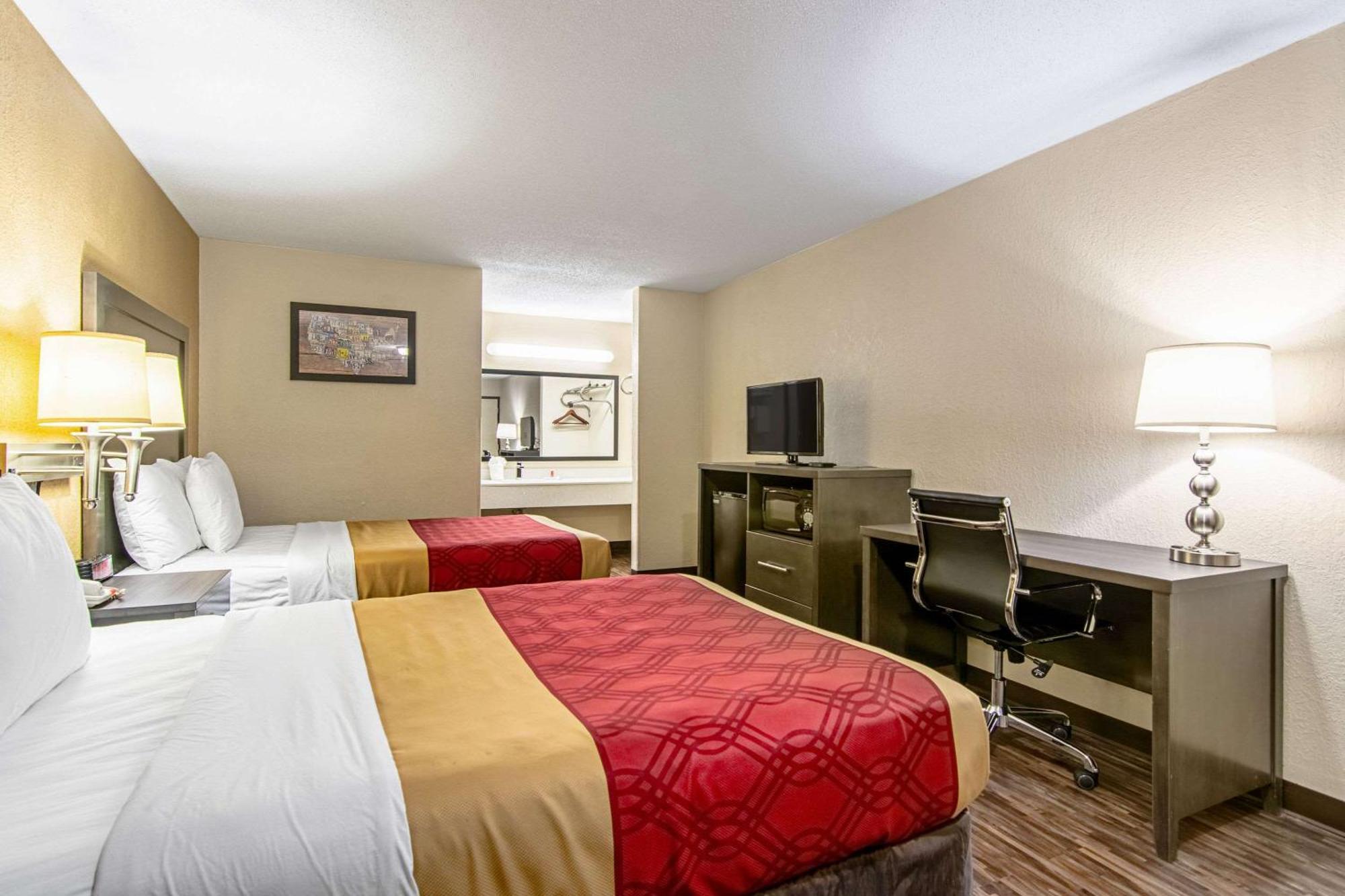 Econo Lodge Inn & Suites Matthews - Charlotte Exteriör bild