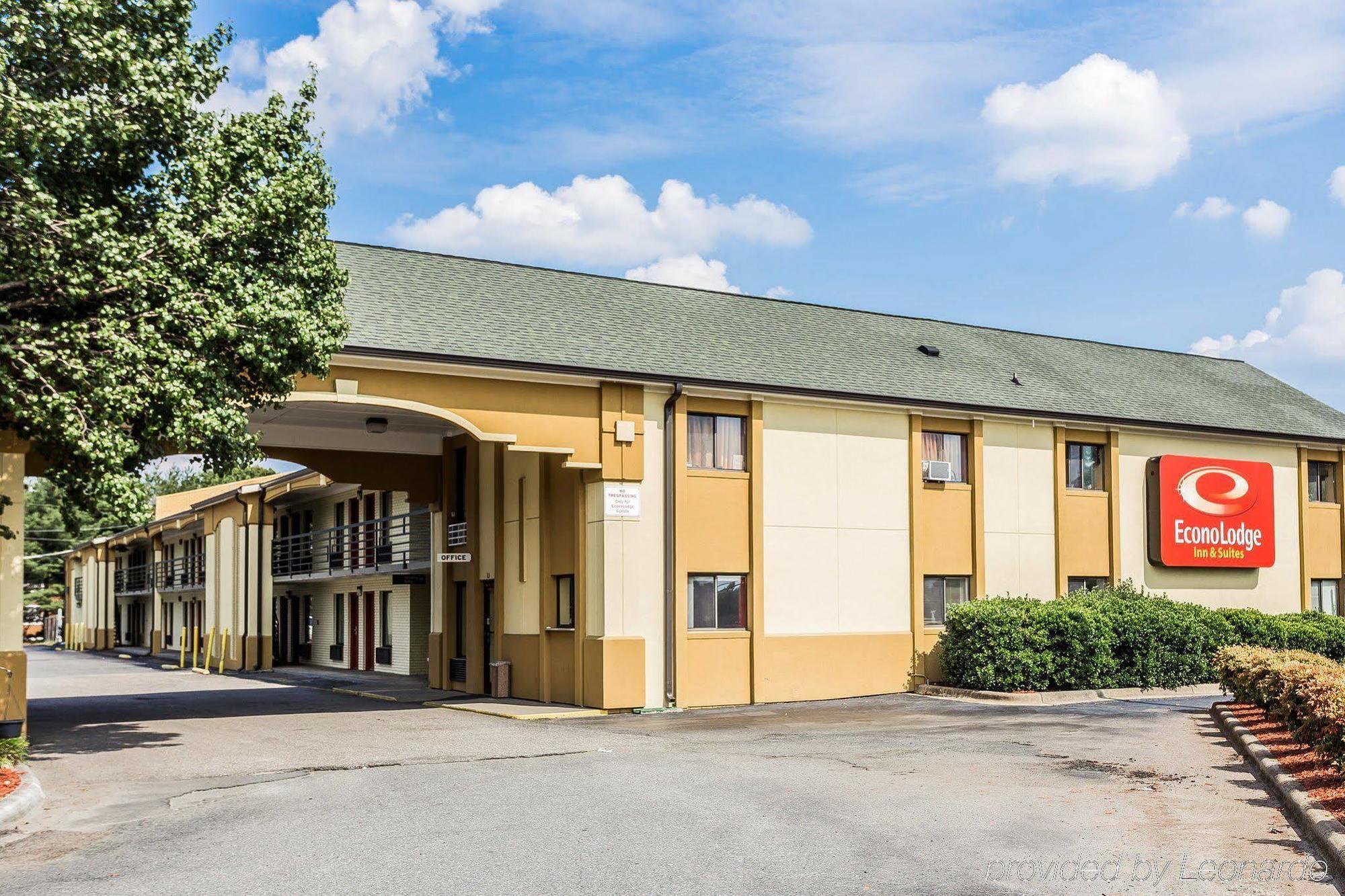 Econo Lodge Inn & Suites Matthews - Charlotte Exteriör bild